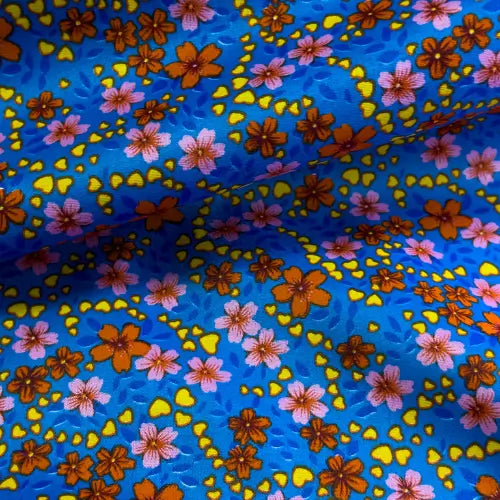 Tecido Chita Corações Entrelaçados