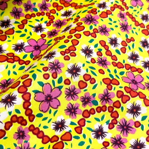 Tecido Chita Corações Entrelaçados