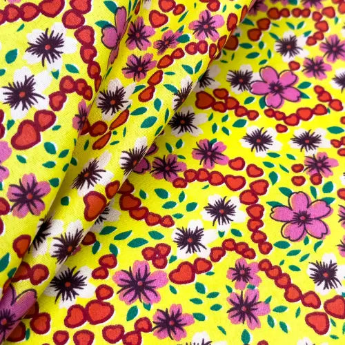 Tecido Chita Corações Entrelaçados