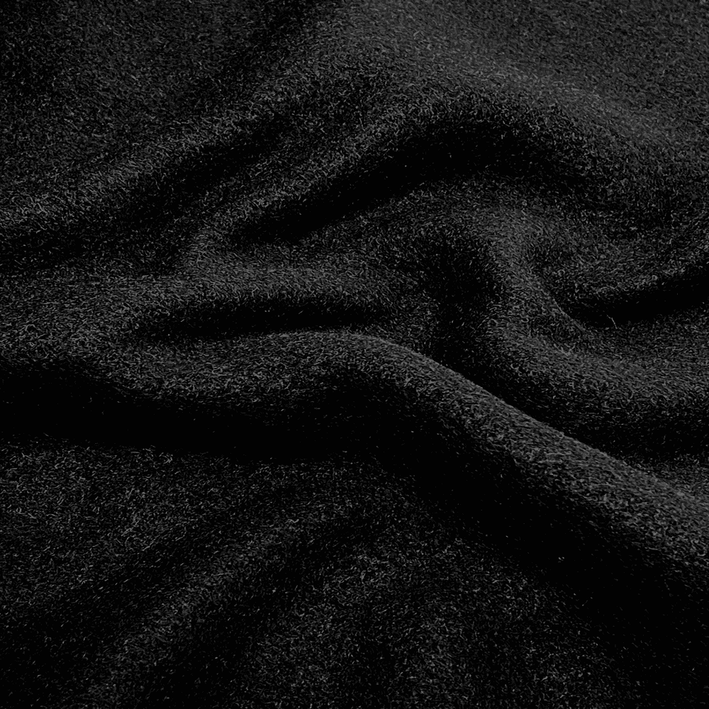 Tecido soft preto, clássico e luxuoso, perfeito para criação de peças atemporais.